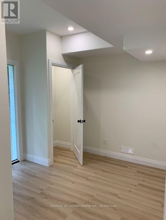 Bedroom 5 - 1630 Hethertington Drive, Peterborough, Ontario  K9L 0G6 - Photo 33 - X13236820