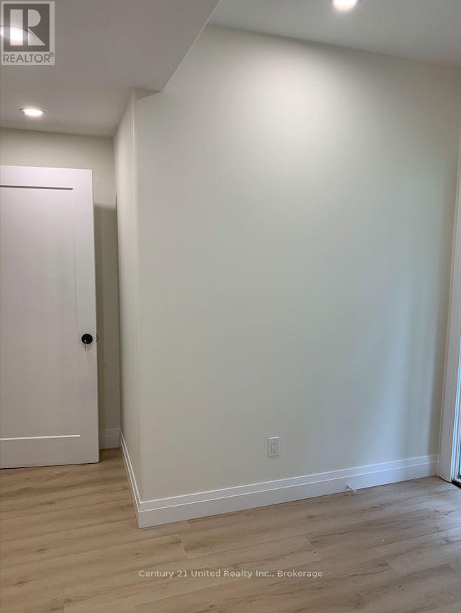 Bedroom 5 - 1630 Hethertington Drive, Peterborough, Ontario  K9L 0G6 - Photo 34 - X13236820