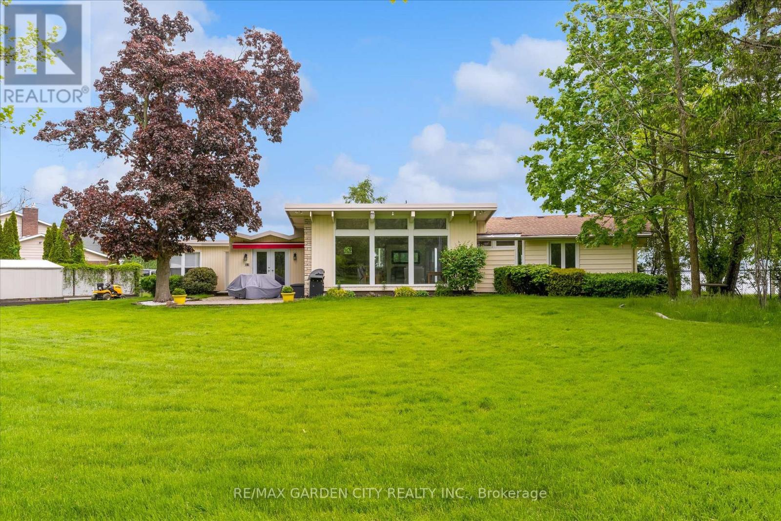 899 Niagara Parkway, Fort Erie, Ontario  L2A 5M4 - Photo 27 - X13236368
