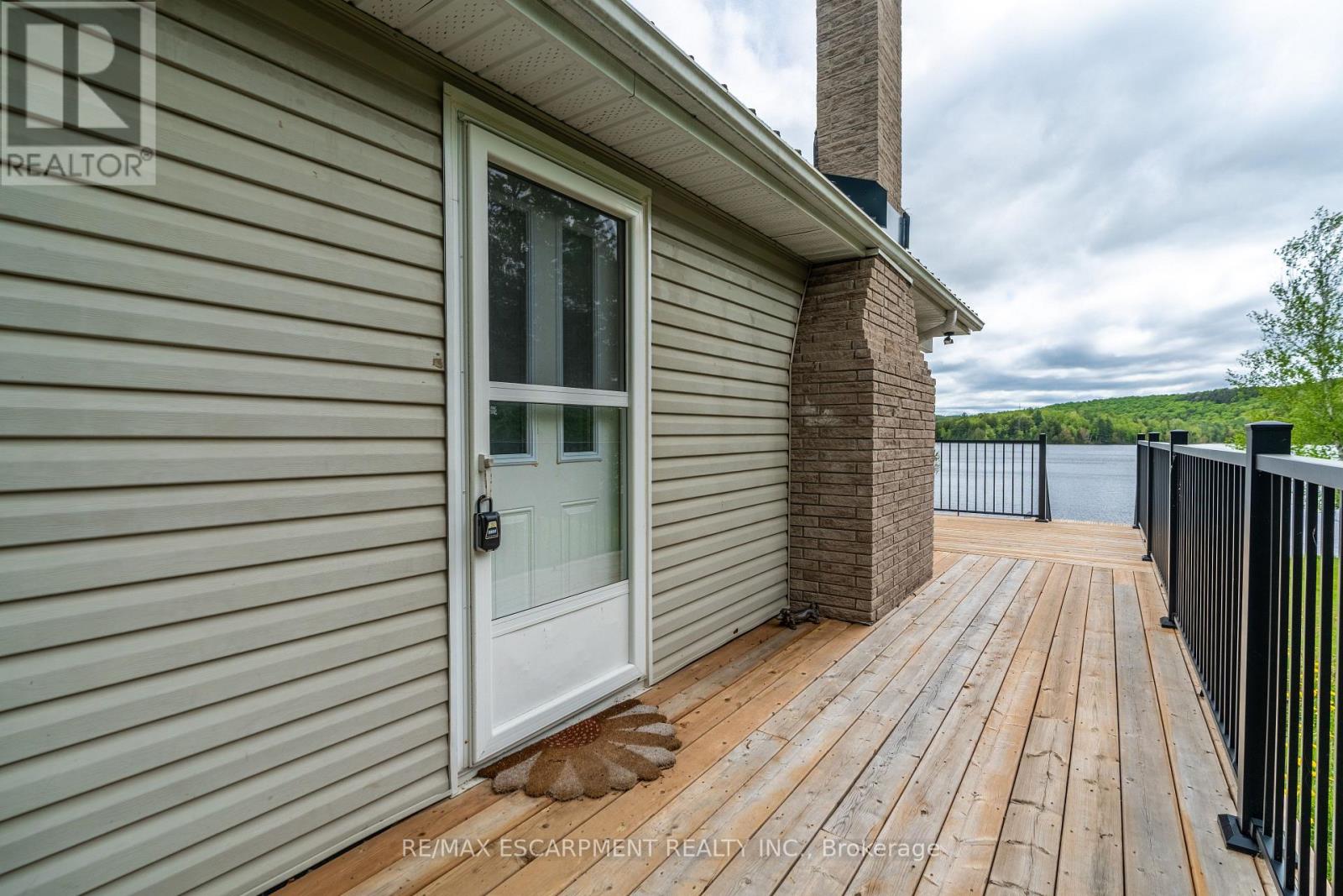 1056 Inawendawin Road, Lake Of Bays, Ontario  P0B 1A0 - Photo 33 - X13236486