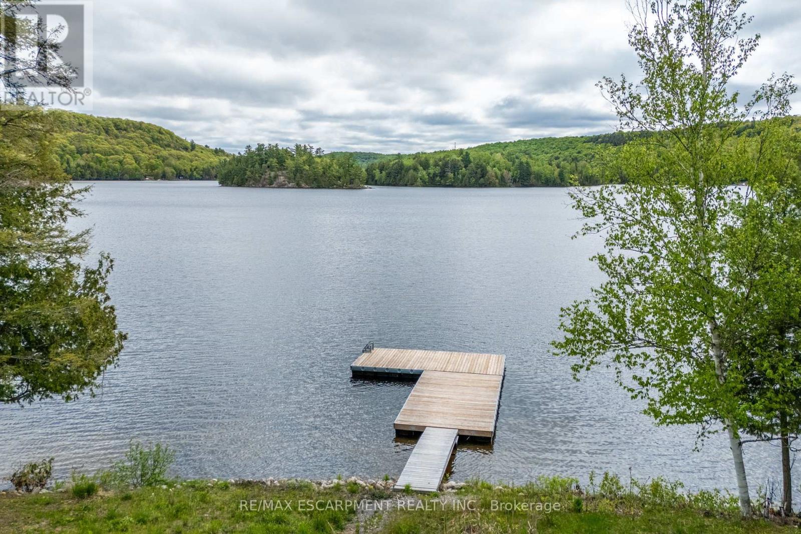 1056 Inawendawin Road, Lake Of Bays, Ontario  P0B 1A0 - Photo 43 - X13236486