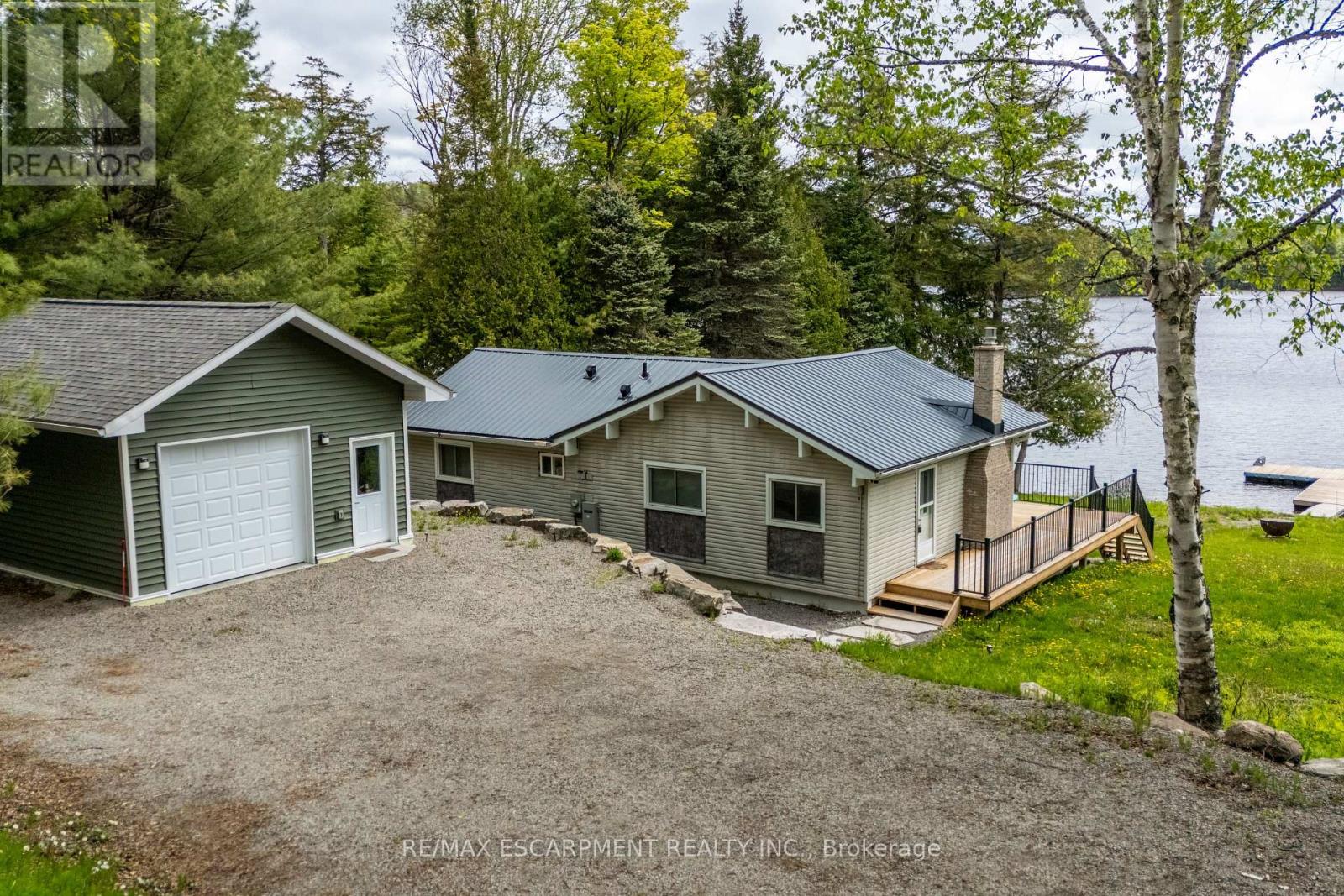1056 Inawendawin Road, Lake Of Bays, Ontario  P0B 1A0 - Photo 6 - X13236486