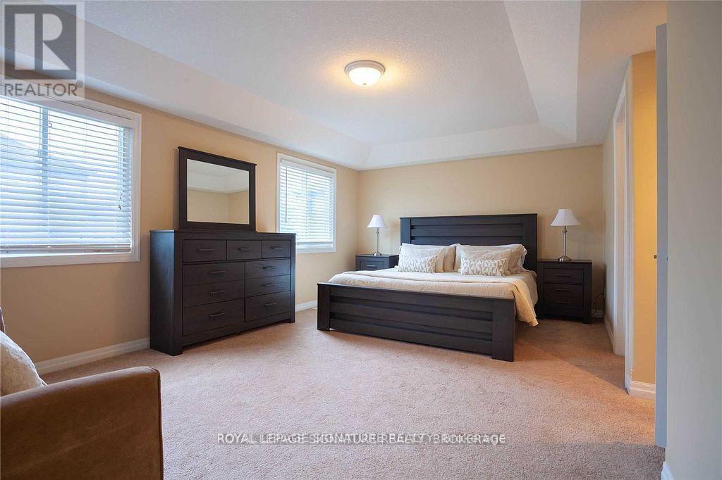 523 Windflower Crescent, Kitchener, Ontario  N2E 3T2 - Photo 11 - X13236518