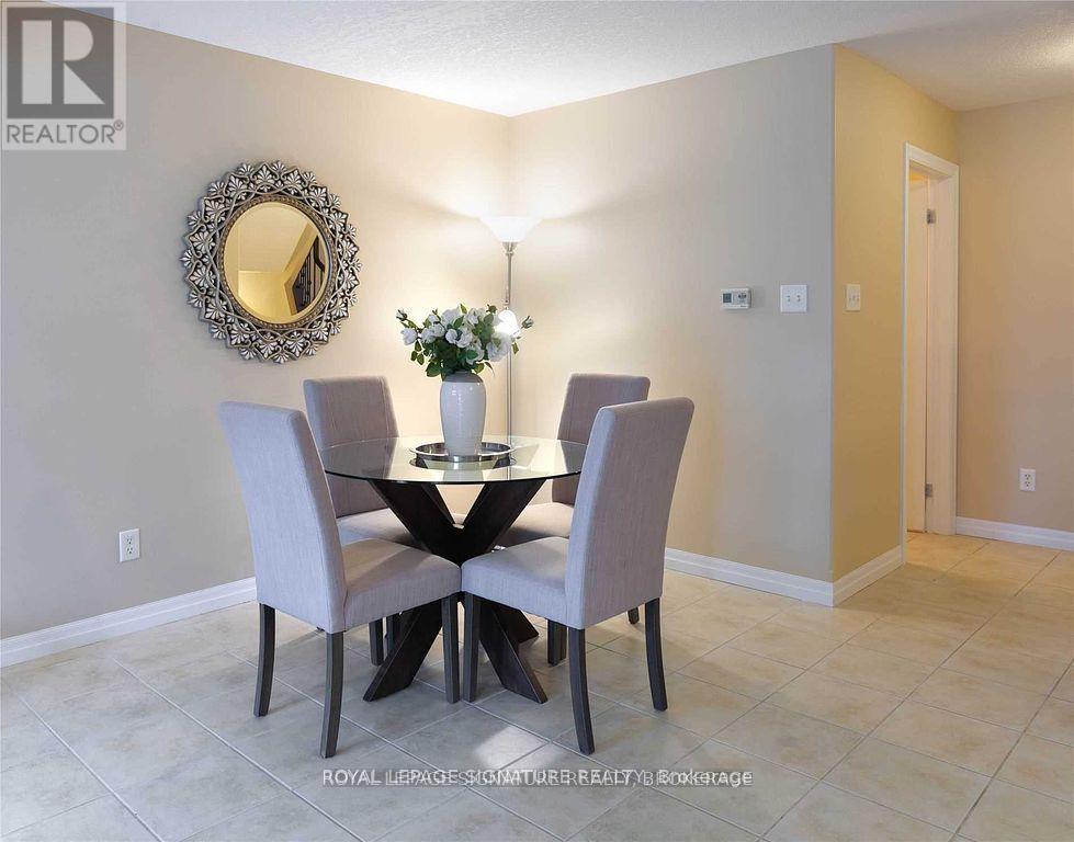 523 Windflower Crescent, Kitchener, Ontario  N2E 3T2 - Photo 7 - X13236518