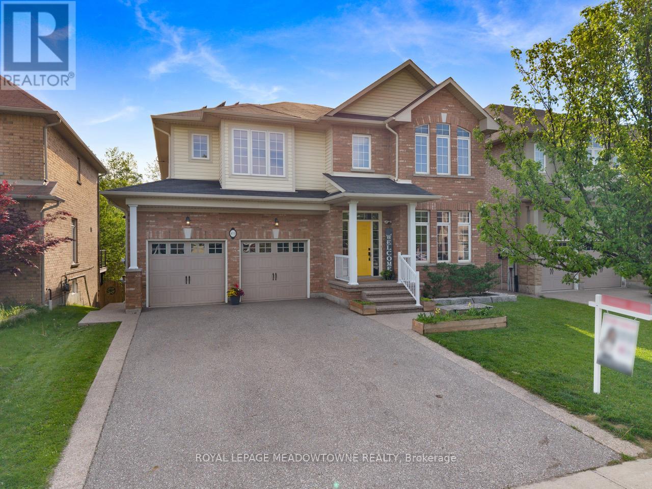 475 Valridge Drive, Hamilton, Ontario  L9G 0B2 - Photo 2 - X13236584