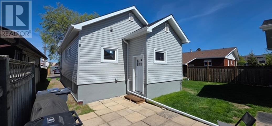 45 Kenogami Ave N, Thunder Bay, Ontario  P7A 6C8 - Photo 3 - TB2601284