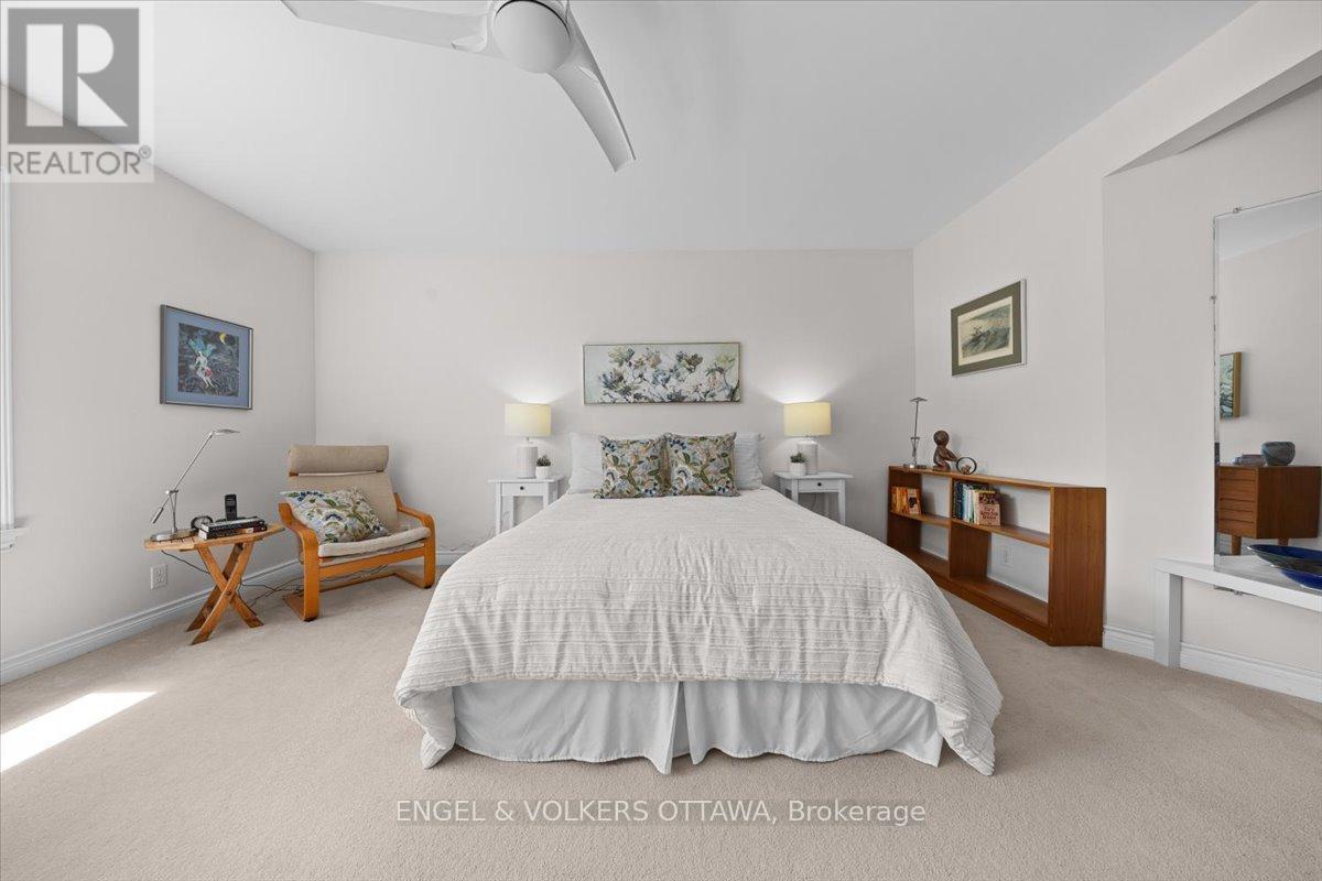 4 Allan Place, Ottawa, Ontario K1S 3T1 - Photo 18 - X13236780