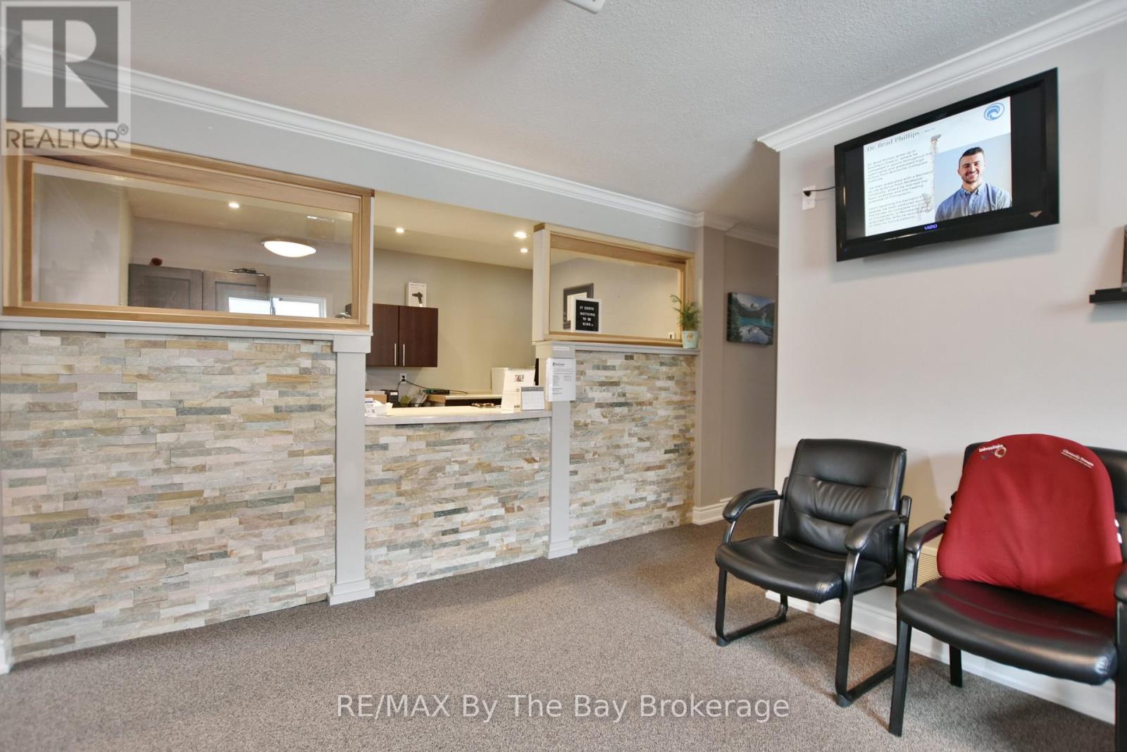 1535 Mosley Street, Wasaga Beach, Ontario L9Z 2B7 - Photo 10 - S13236818