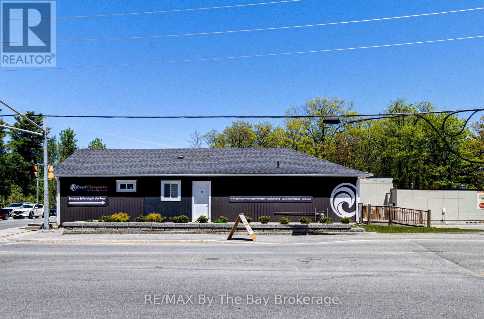 1535 Mosley Street, Wasaga Beach, Ontario L9Z 2B7 - Photo 31 - S13236818