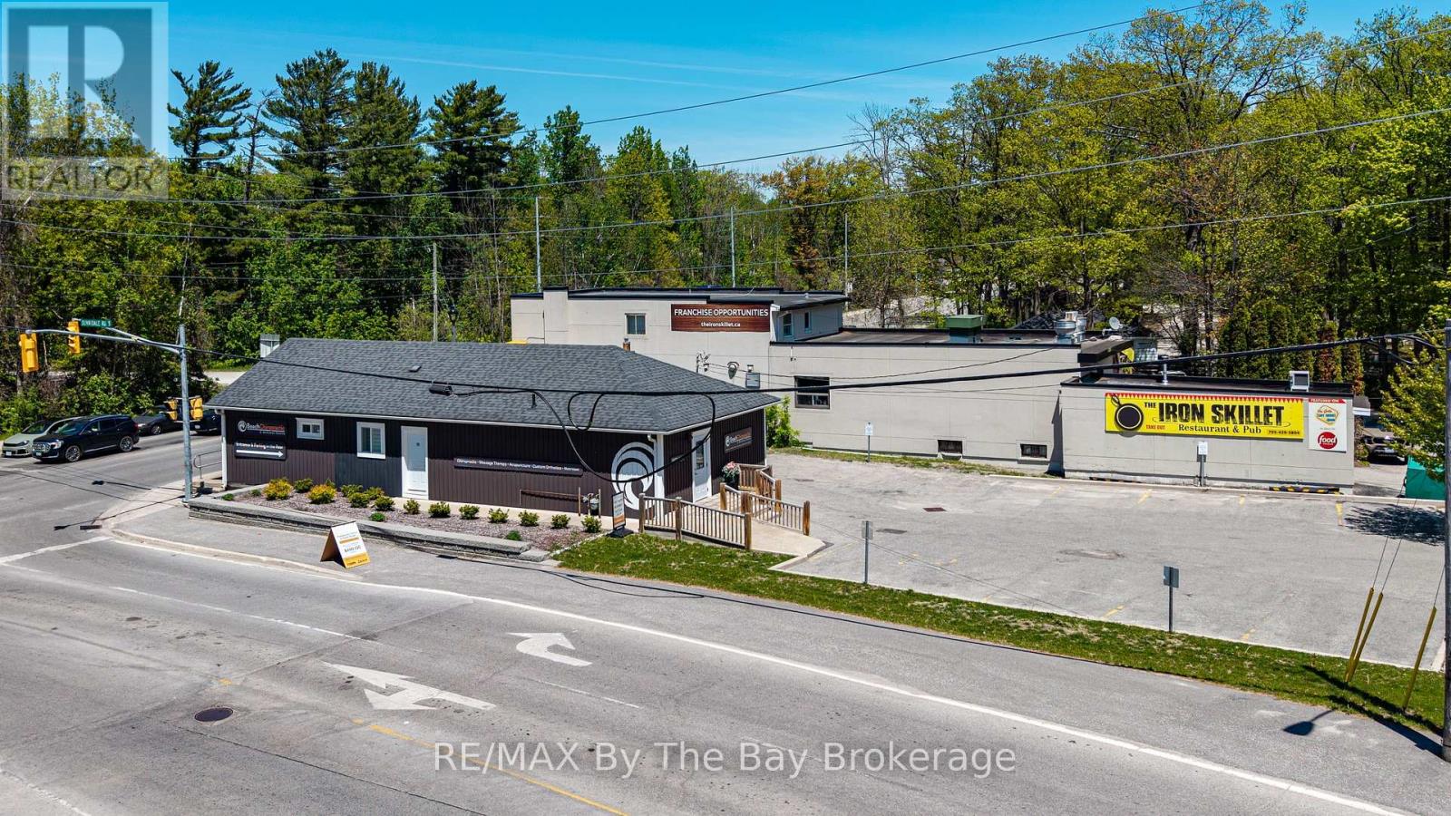 1535 Mosley Street, Wasaga Beach, Ontario L9Z 2B7 - Photo 34 - S13236818