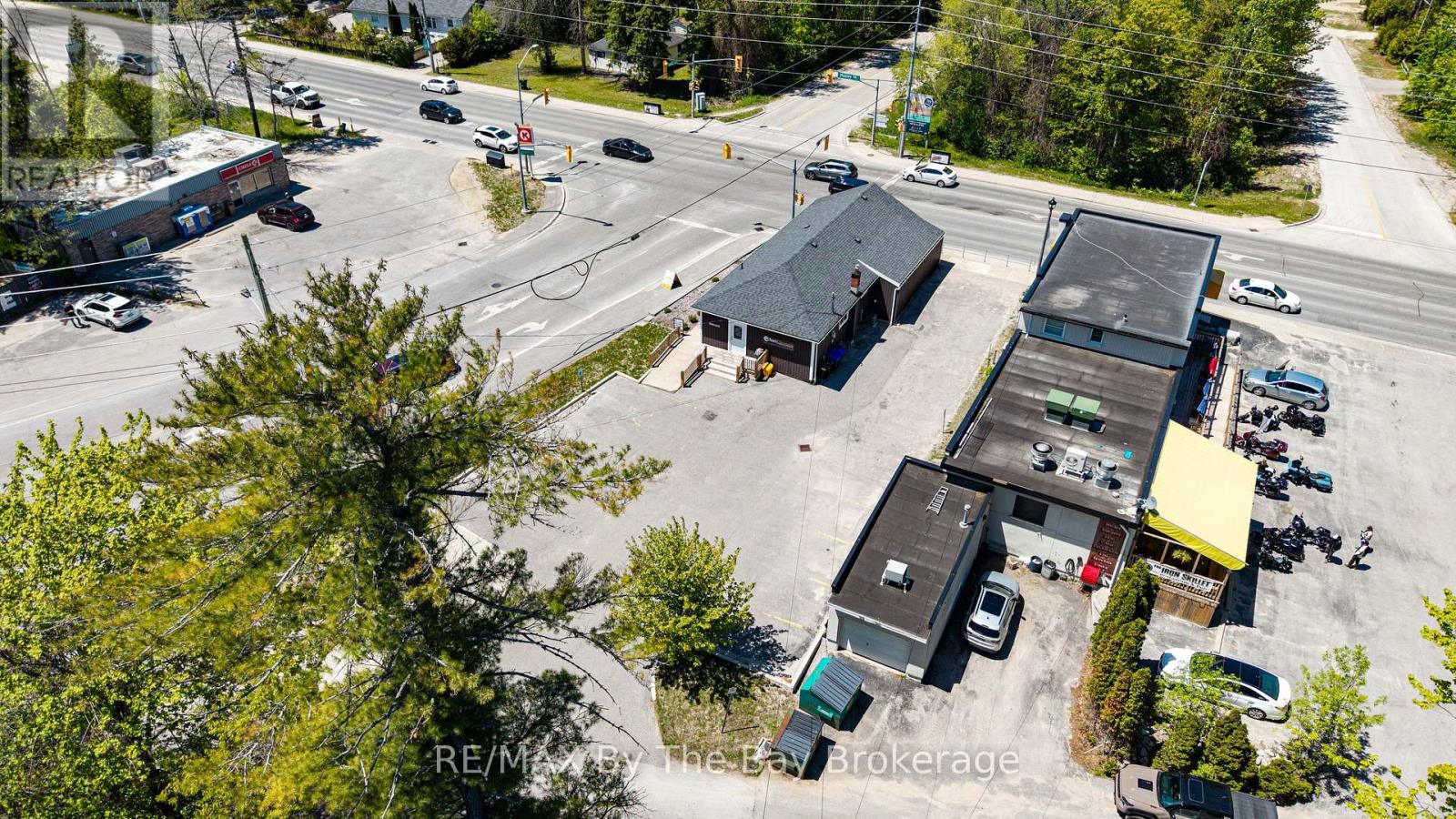 1535 Mosley Street, Wasaga Beach, Ontario L9Z 2B7 - Photo 39 - S13236818