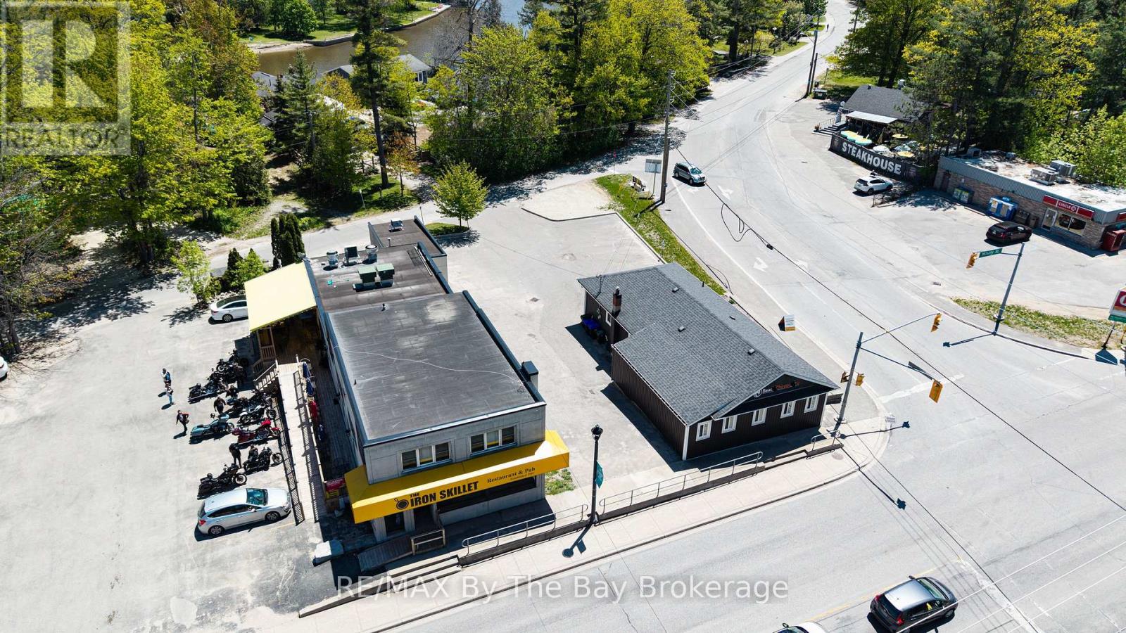 1535 Mosley Street, Wasaga Beach, Ontario L9Z 2B7 - Photo 42 - S13236818
