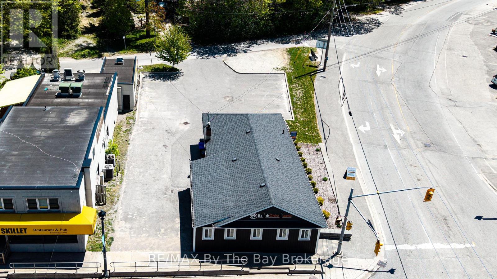 1535 Mosley Street, Wasaga Beach, Ontario L9Z 2B7 - Photo 43 - S13236818
