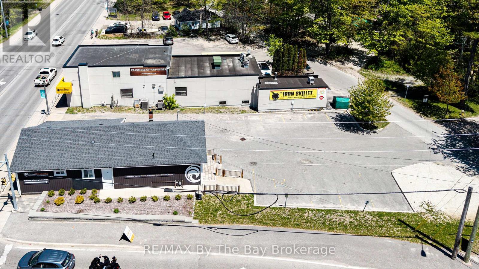 1535 Mosley Street, Wasaga Beach, Ontario L9Z 2B7 - Photo 46 - S13236818