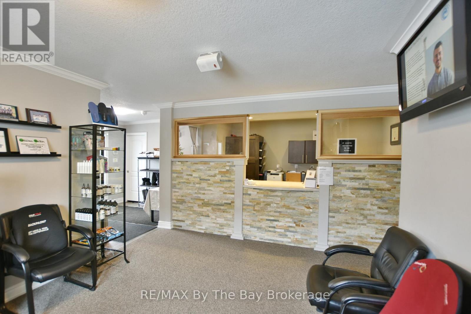 1535 Mosley Street, Wasaga Beach, Ontario L9Z 2B7 - Photo 9 - S13236818