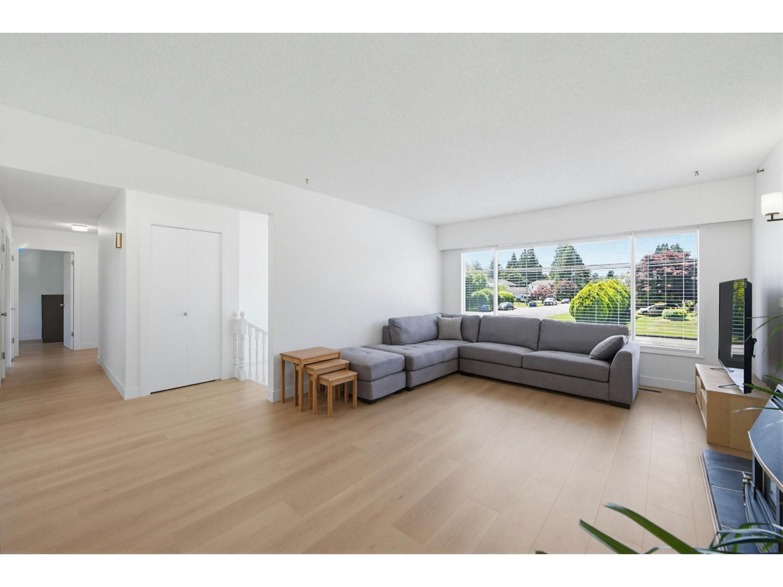 45271 Bernard Avenue, Chilliwack Proper West, Chilliwack, British Columbia  V2P 1H3 - Photo 6 - R3131697