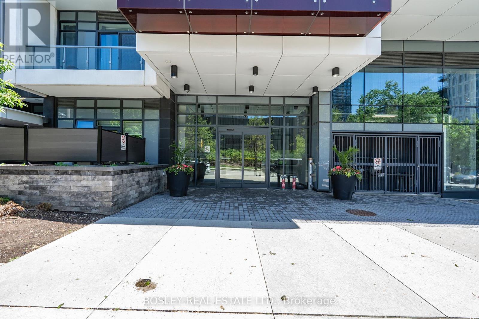 204 - 225 Sumach Street, Toronto, Ontario  M5A 0P8 - Photo 4 - C13236736