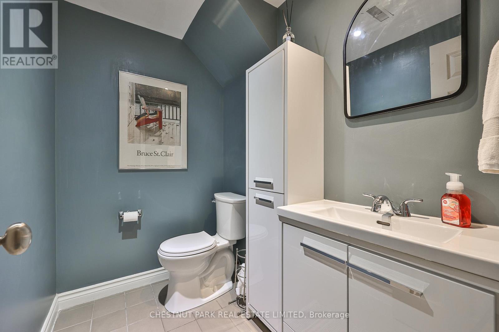 60 Alcorn Avenue, Toronto, Ontario  M4V 1E4 - Photo 21 - C13236798