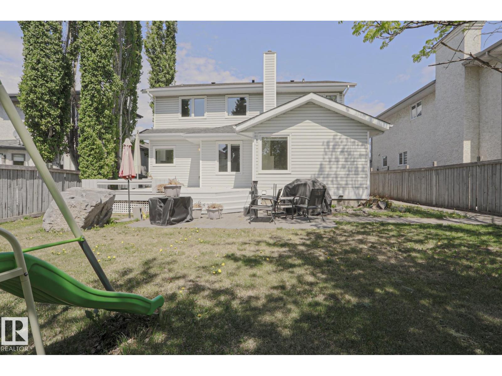 11347 10 Av NW, Edmonton, Alberta  T6J 6S9 - Photo 2 - E4490911