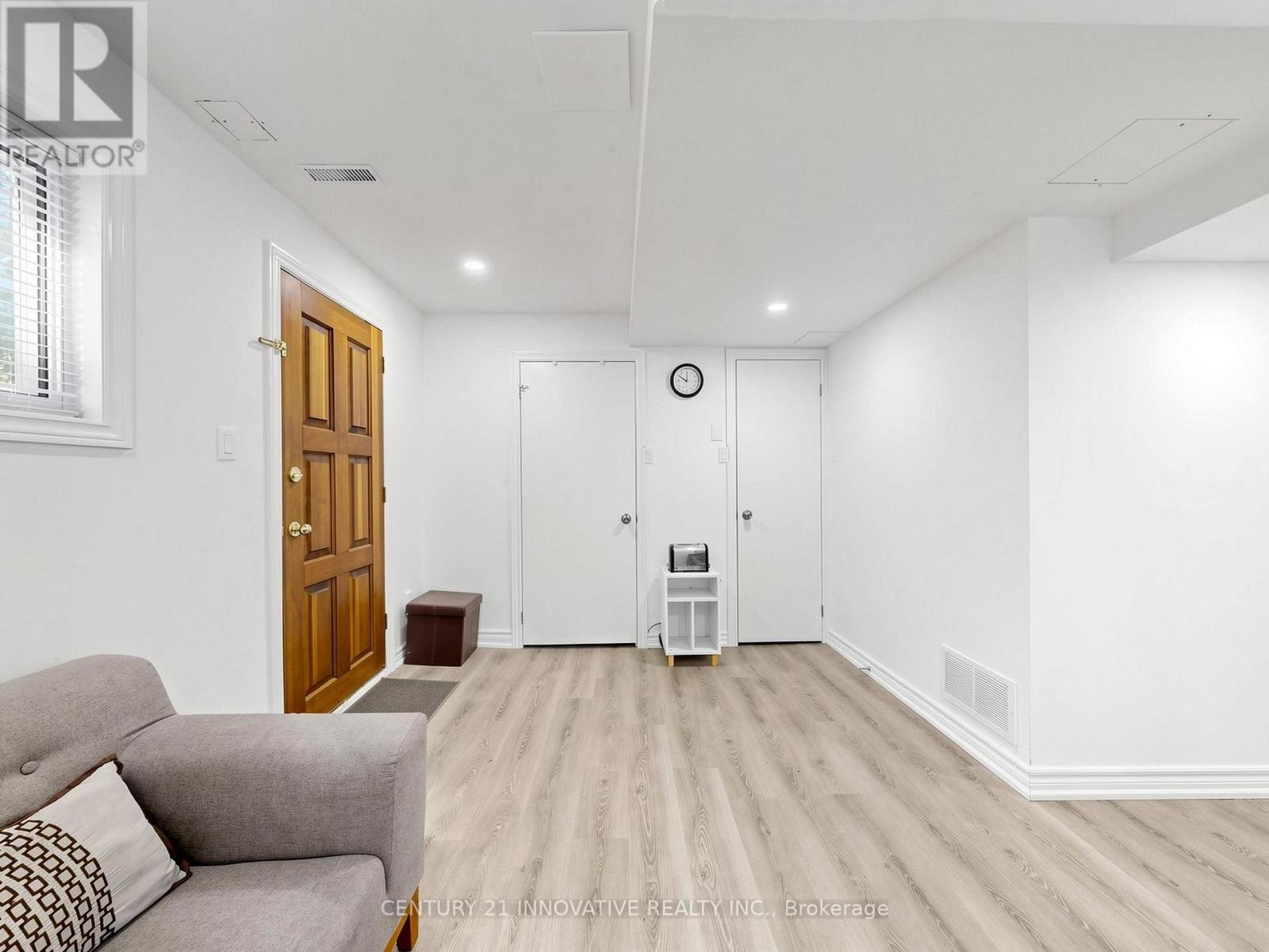 28 - 2020 Pharmacy Avenue, Toronto, Ontario  M1T 1H8 - Photo 31 - E13236676