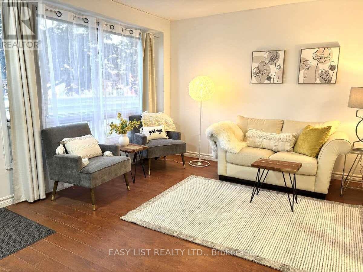 138 Taunton Road W, Oshawa, Ontario  L1G 3T3 - Photo 5 - E13236684
