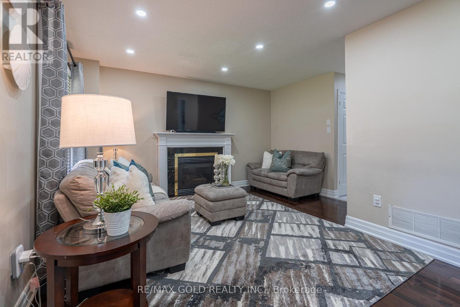 156 Sahara Trail, Brampton, Ontario  L6R 1P6 - Photo 8 - W13233404