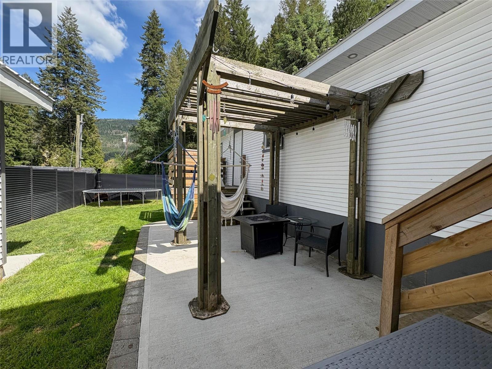 3063 Hornsberger Road Unit# 6, Salmon Arm, British Columbia V1E 4M1 - Photo 14 - 10378120
