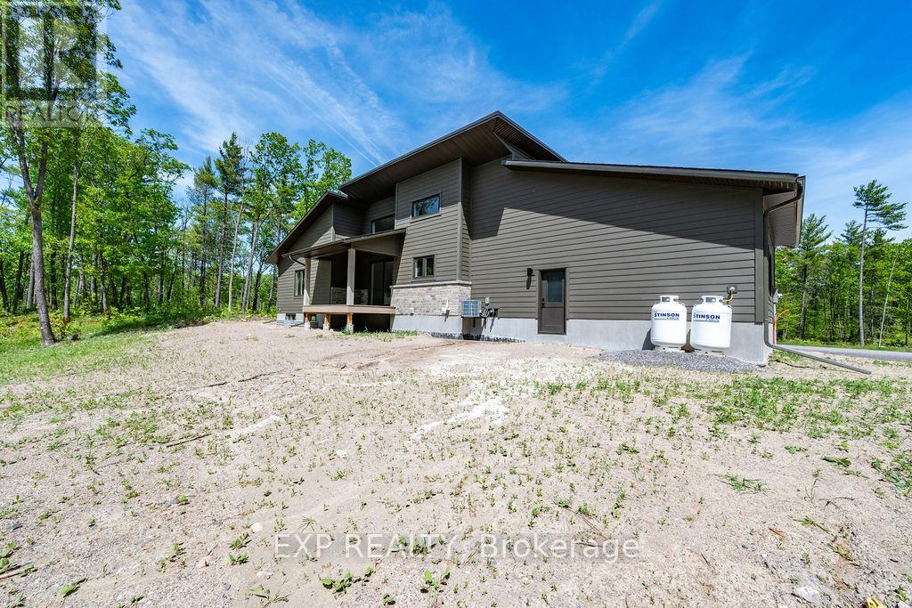 57 Longleaf Way, Greater Madawaska, Ontario  K0J 1H0 - Photo 6 - X12767086