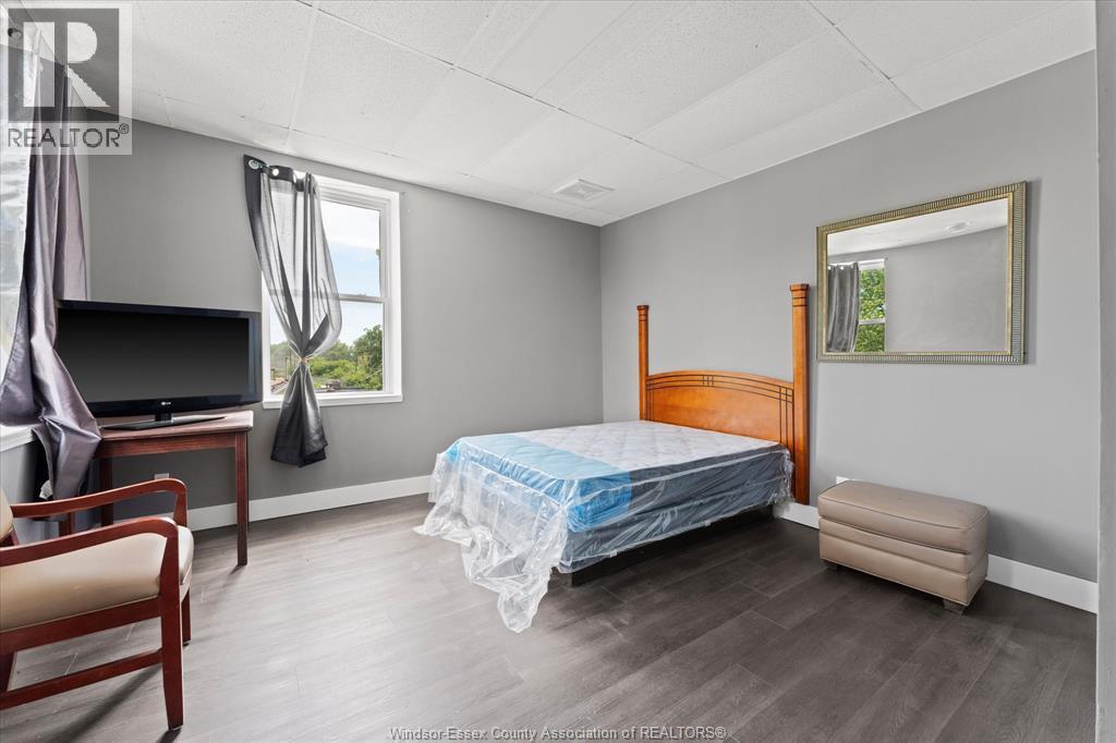 1353 Wellington Avenue, Windsor, Ontario  N8X 2C1 - Photo 40 - 26013063