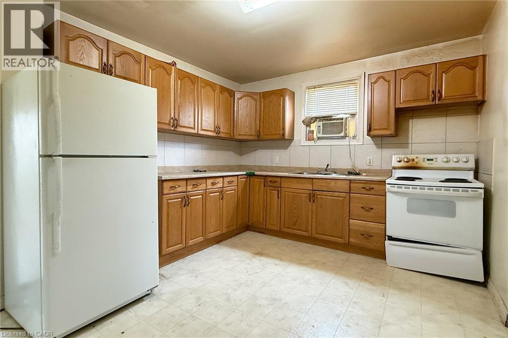 258-260 Emerson Street, Hamilton, Ontario  L8S 2Y6 - Photo 10 - 40836416