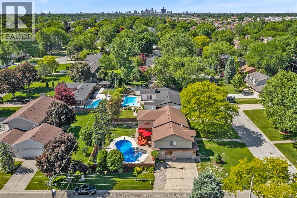 3595 Huntington, Windsor, Ontario  N9E 3N1 - Photo 6 - 26012969
