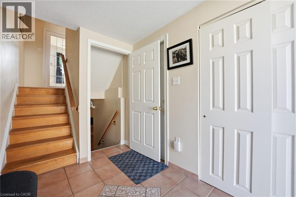 500 Stone Church Road W Unit# C4, Hamilton, Ontario  L9B 1R2 - Photo 3 - 40836196