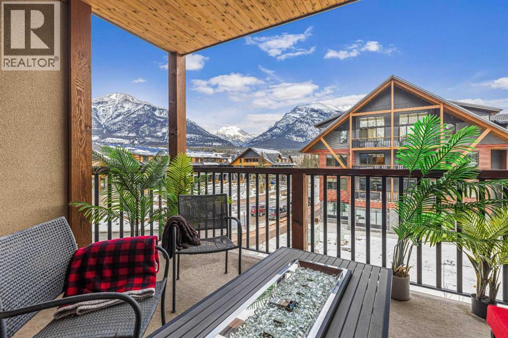 302, 1105 Spring Creek Drive, Canmore, Alberta  T1W 0M6 - Photo 2 - A2316376