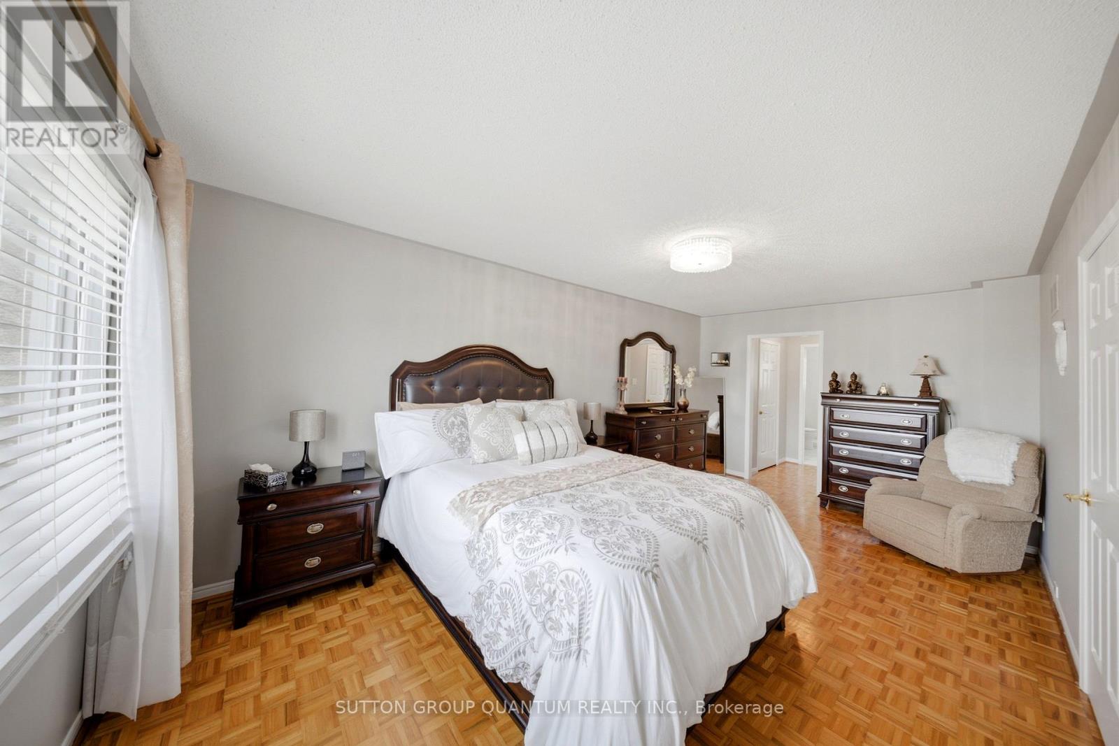 276 Lech Walesa Drive, Mississauga, Ontario  L5B 3W6 - Photo 26 - W13236678