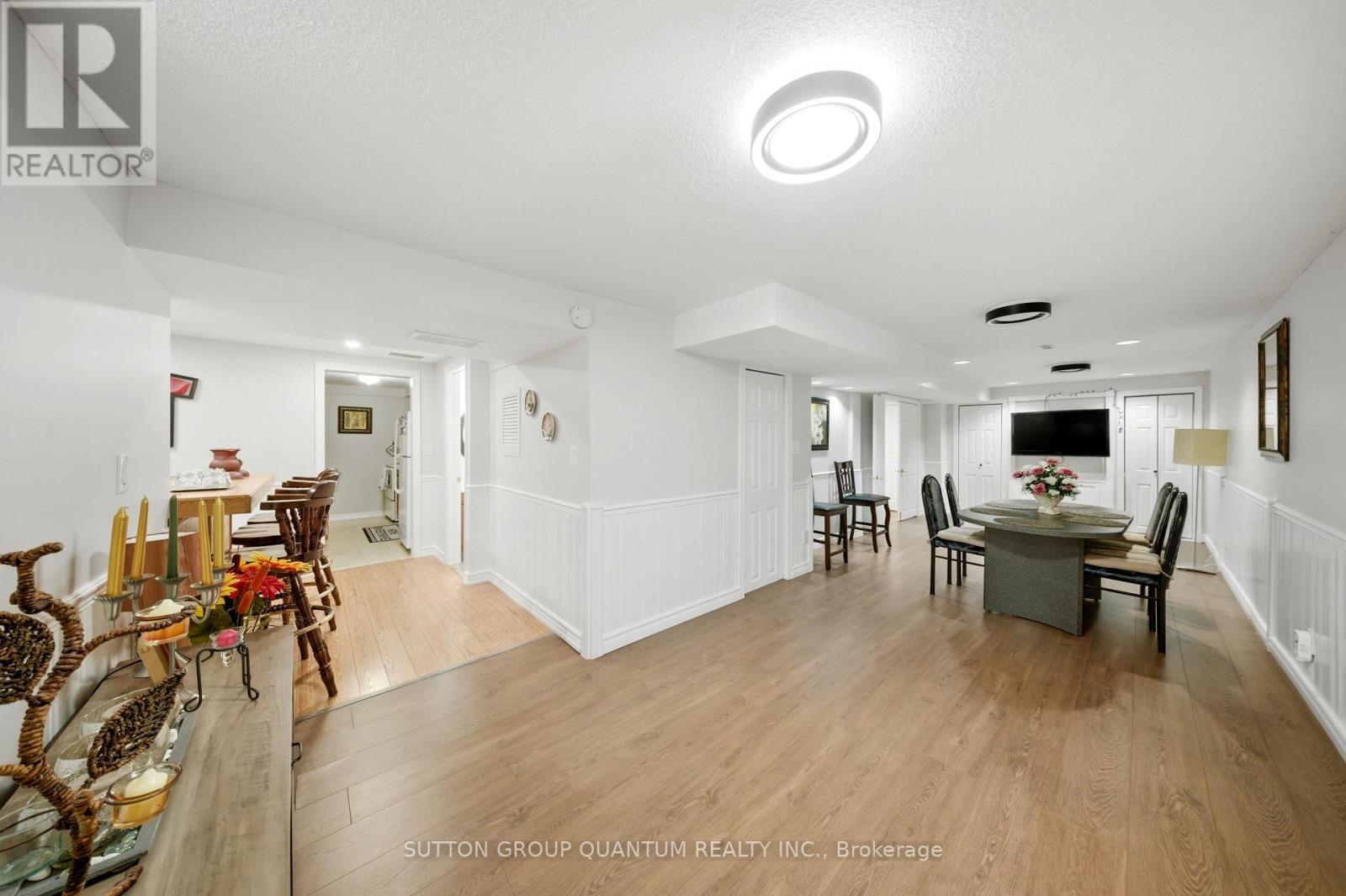276 Lech Walesa Drive, Mississauga, Ontario  L5B 3W6 - Photo 33 - W13236678