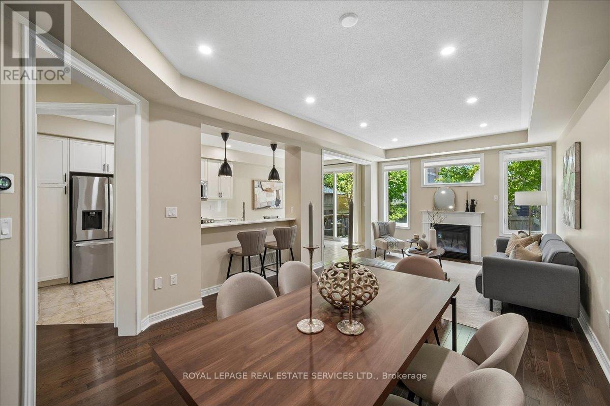 2020 Colonel William Parkway, Oakville, Ontario  L6M 0L9 - Photo 7 - W13236724