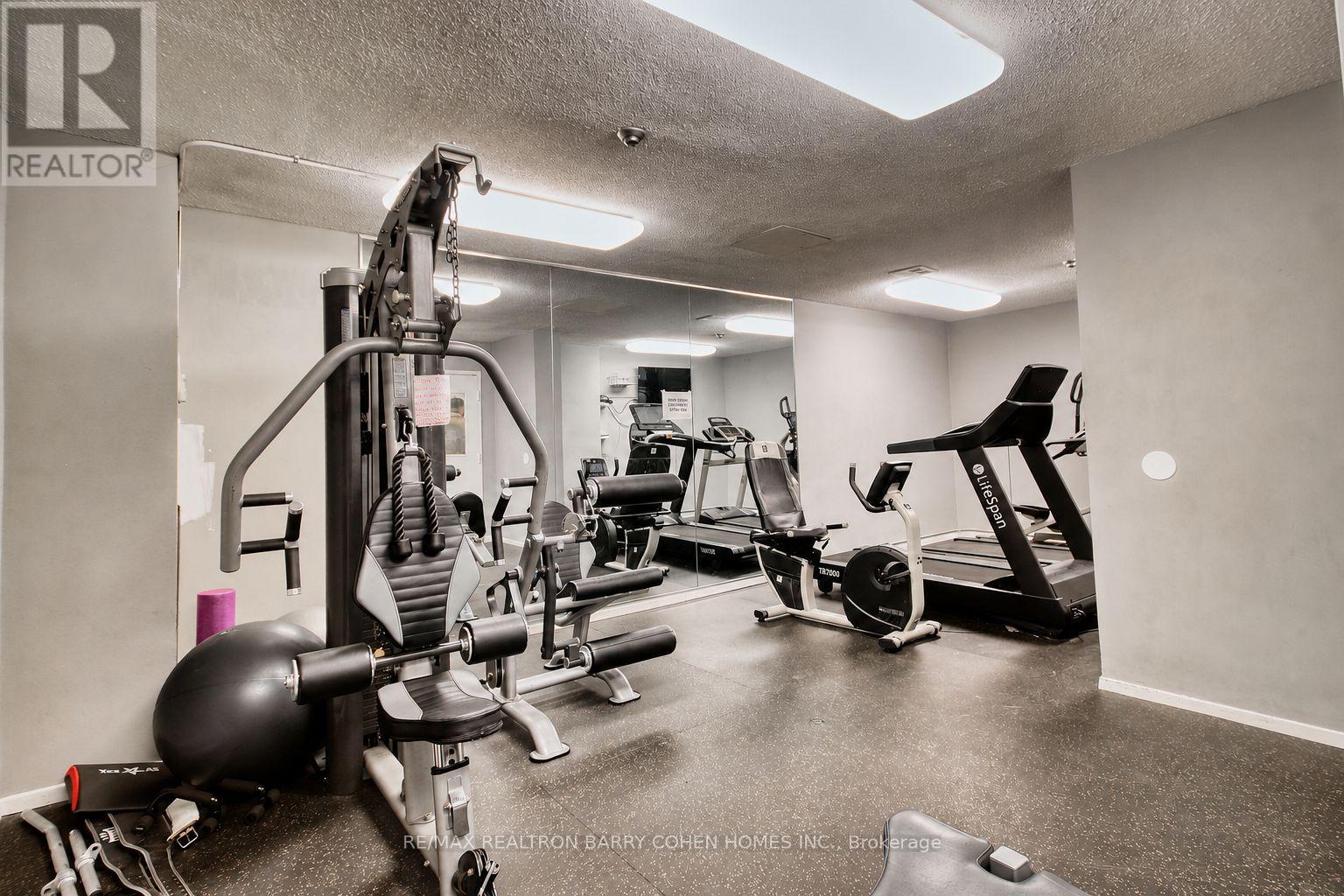 304 - 150 Neptune Drive, Toronto, Ontario  M6A 2Y9 - Photo 23 - C13236014