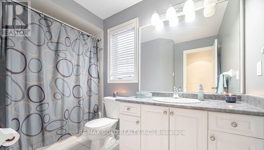 5 Summershade Street, Brampton, Ontario  L6P 2B9 - Photo 15 - W13236774