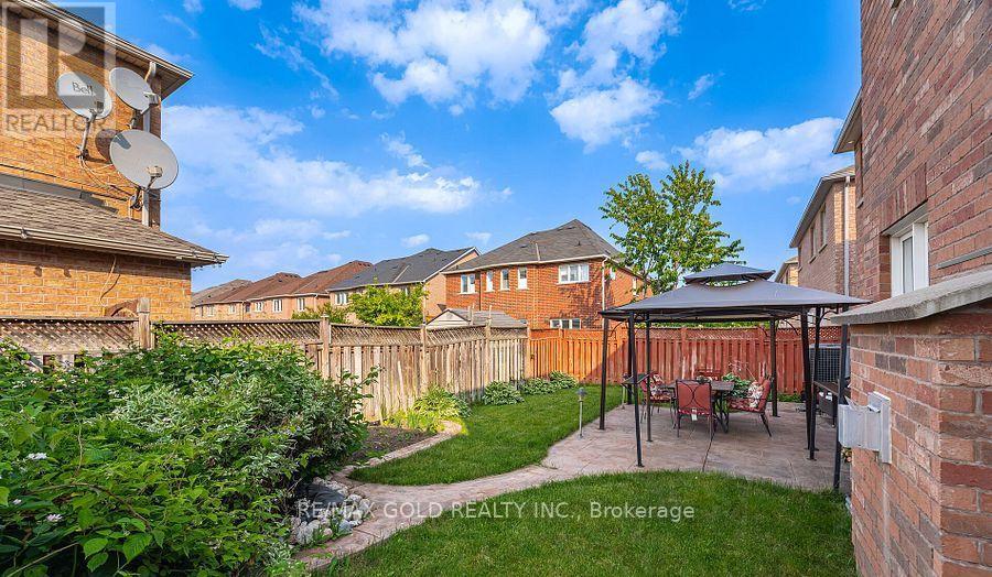5 Summershade Street, Brampton, Ontario  L6P 2B9 - Photo 25 - W13236774