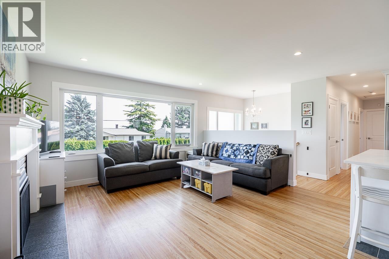 1616 Eastern Drive, Port Coquitlam, British Columbia  V3C 2T3 - Photo 6 - R3131564