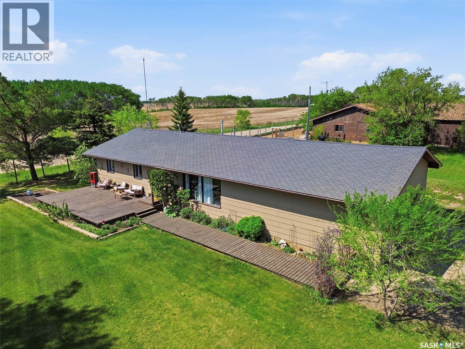 6110 Clarence Avenue S, Corman Park Rm No. 344, Saskatchewan  S7K 1M2 - Photo 2 - SK037953
