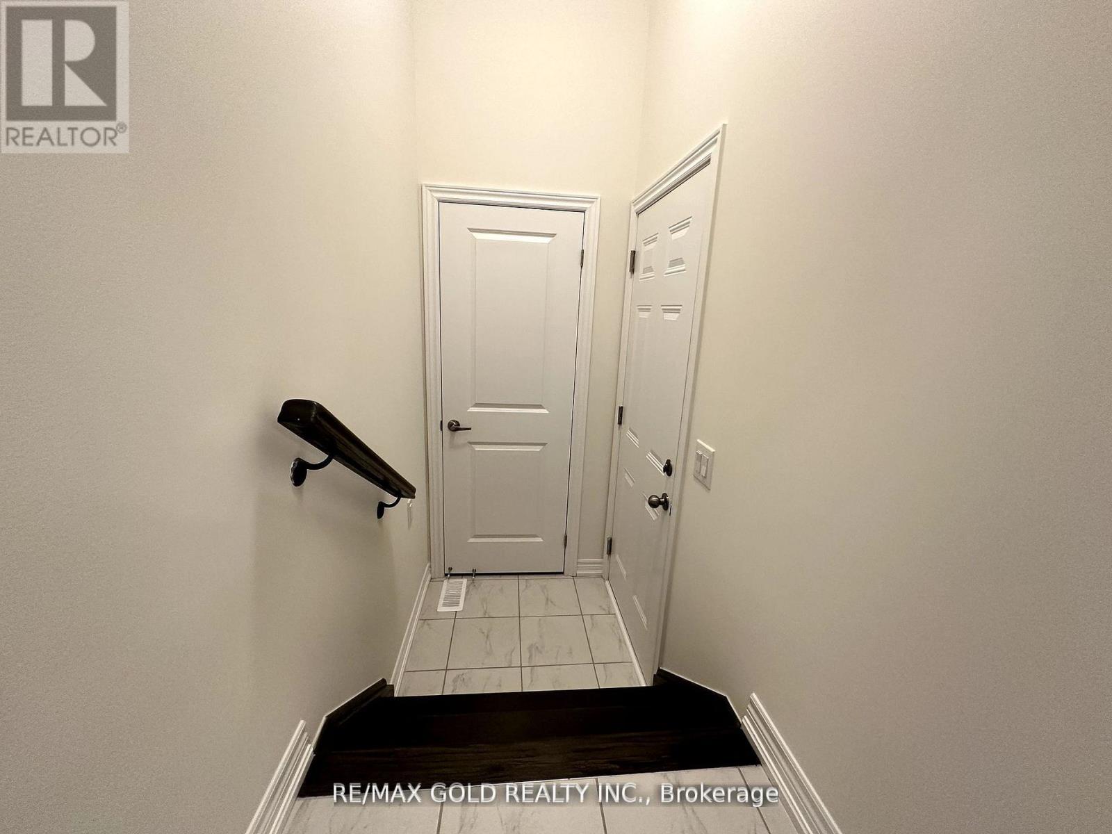 147 Broadacre Drive, Kitchener, Ontario  N2R 0S5 - Photo 21 - X13236668