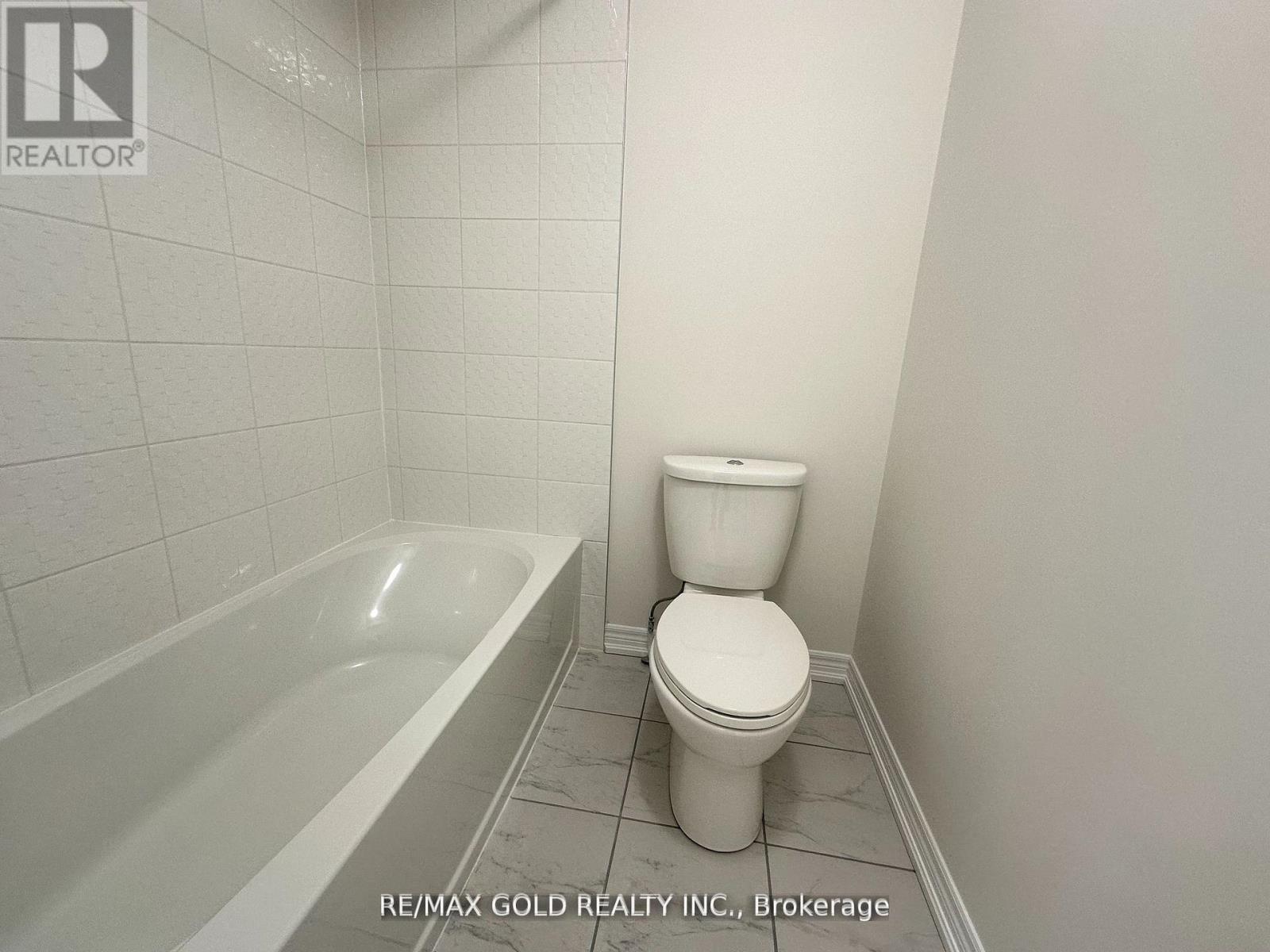 147 Broadacre Drive, Kitchener, Ontario  N2R 0S5 - Photo 27 - X13236668