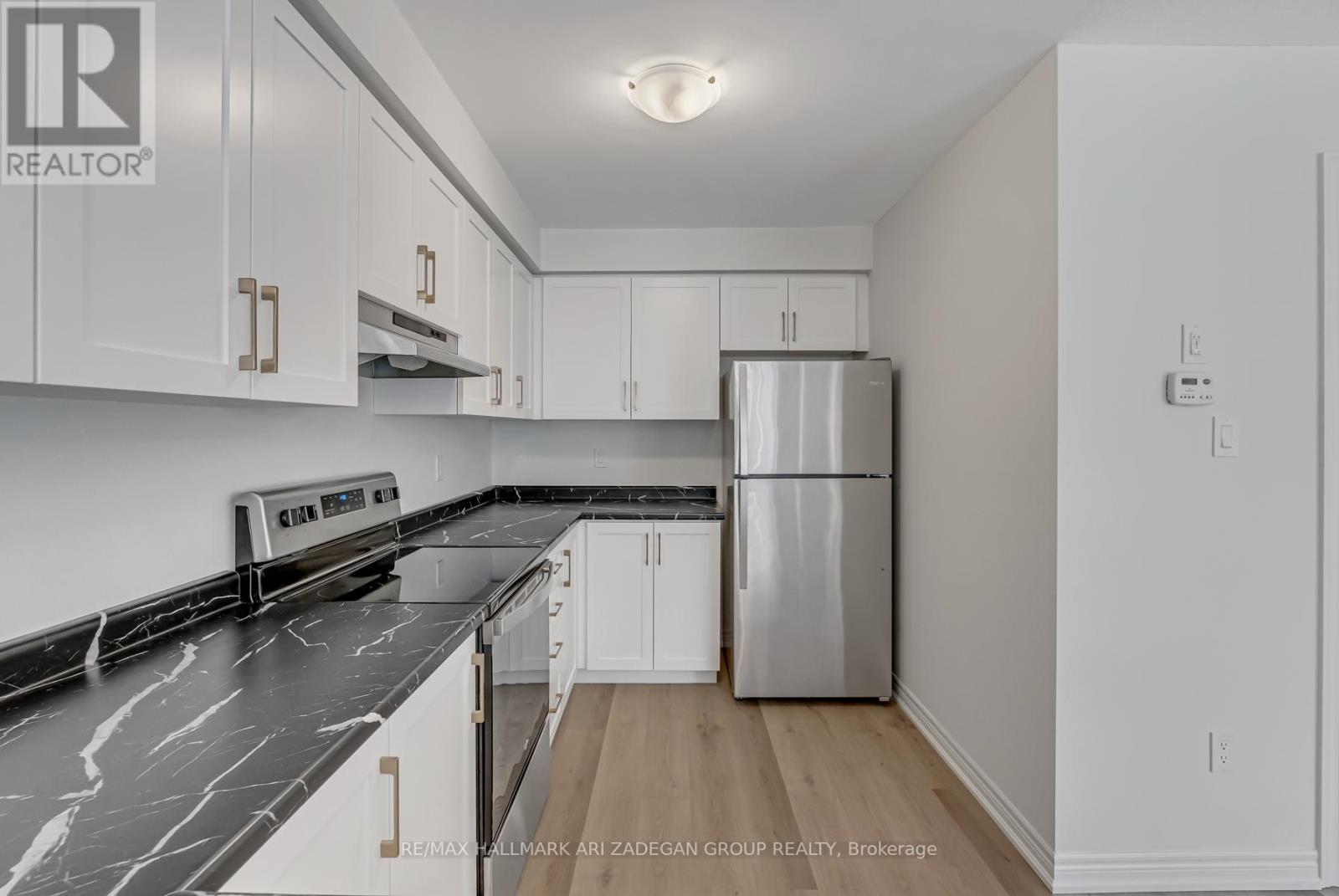 61 Dryden Lane, Hamilton, Ontario  L8H 0B6 - Photo 12 - X13236708