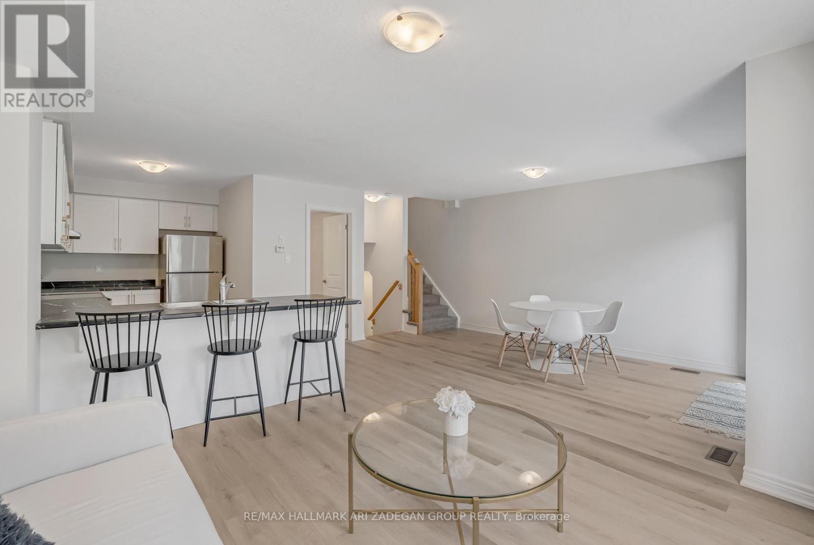 61 Dryden Lane, Hamilton, Ontario  L8H 0B6 - Photo 14 - X13236708