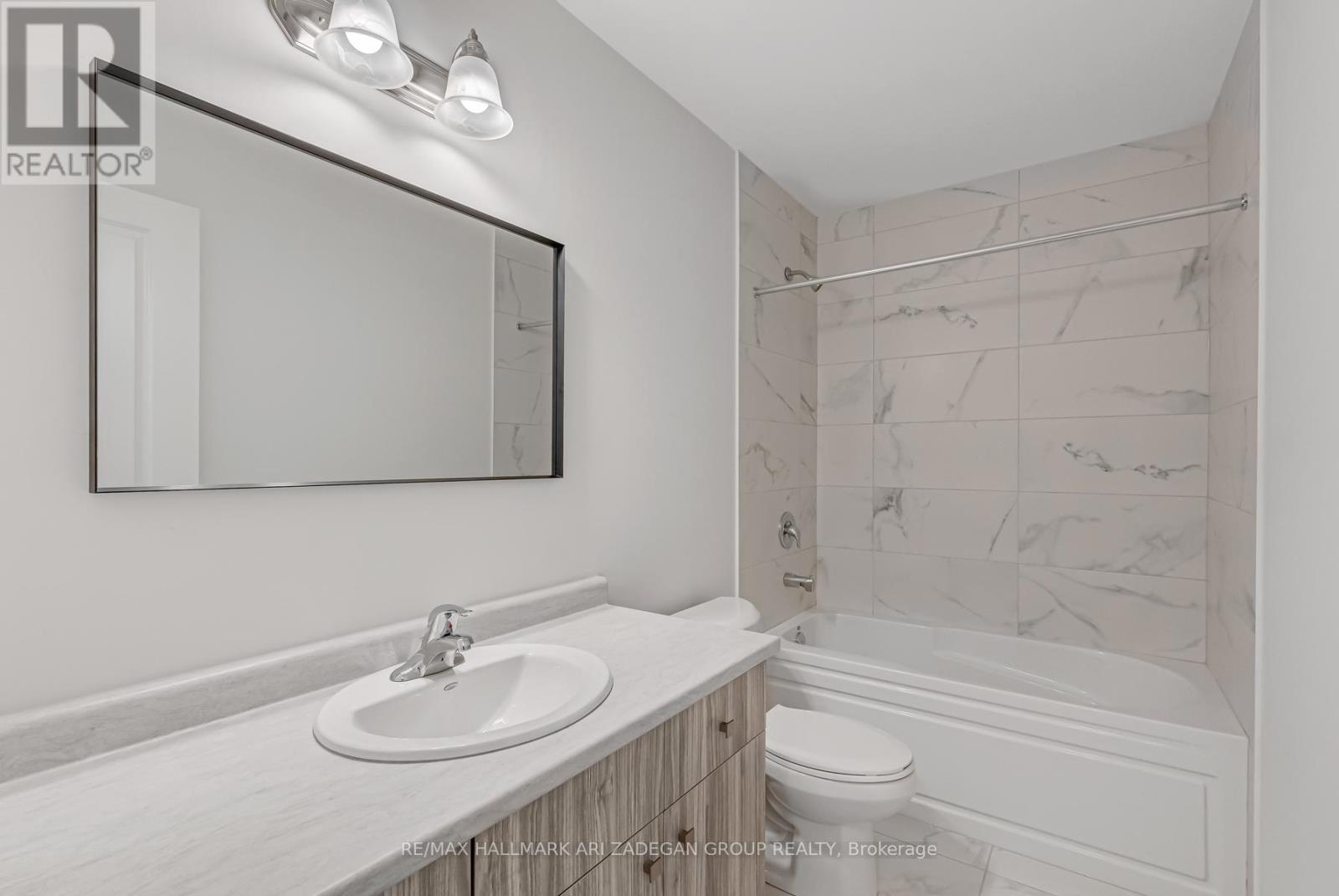 61 Dryden Lane, Hamilton, Ontario  L8H 0B6 - Photo 31 - X13236708