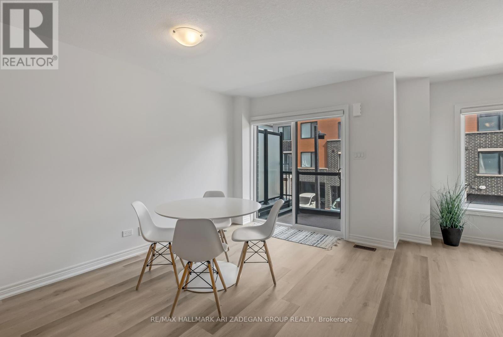 61 Dryden Lane, Hamilton, Ontario  L8H 0B6 - Photo 6 - X13236708