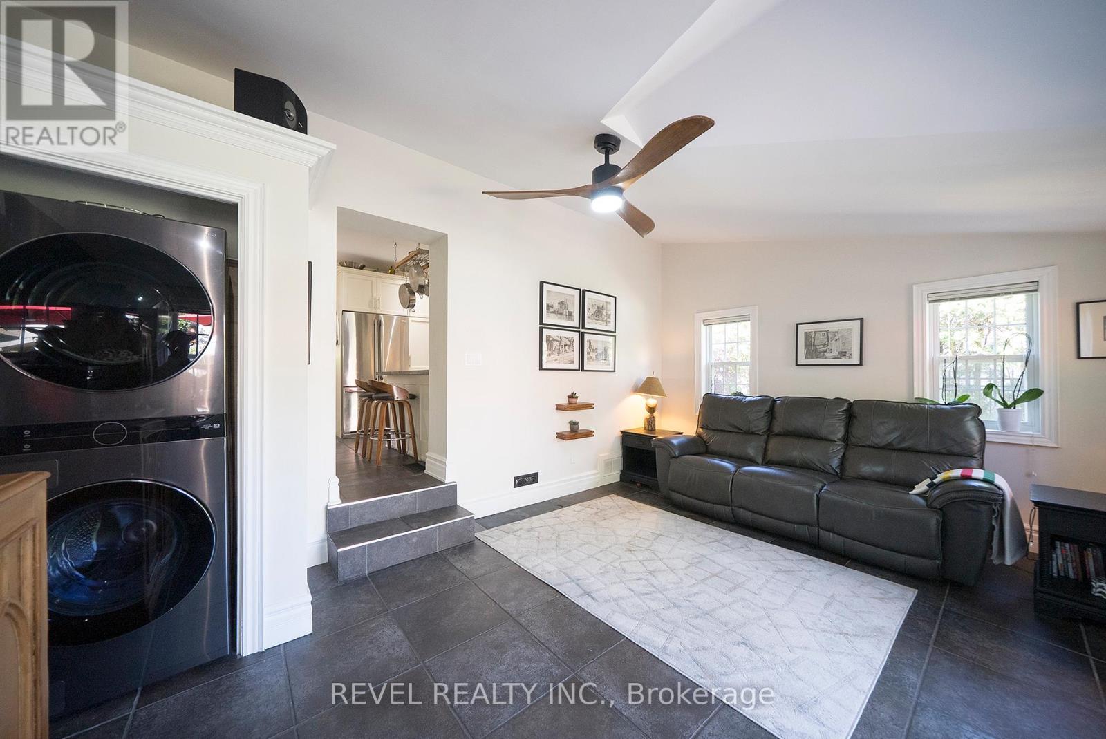 11 Chestnut Avenue, Brantford, Ontario  N3T 4B9 - Photo 18 - X13236796