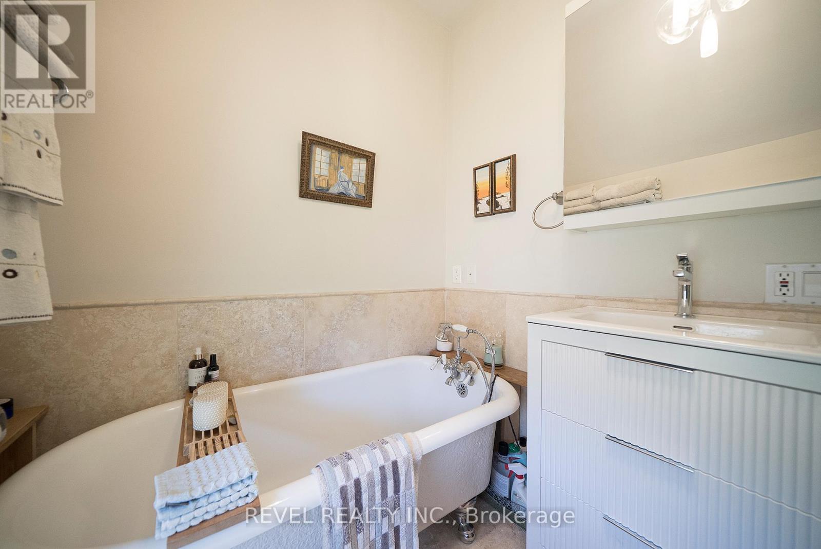 11 Chestnut Avenue, Brantford, Ontario  N3T 4B9 - Photo 29 - X13236796