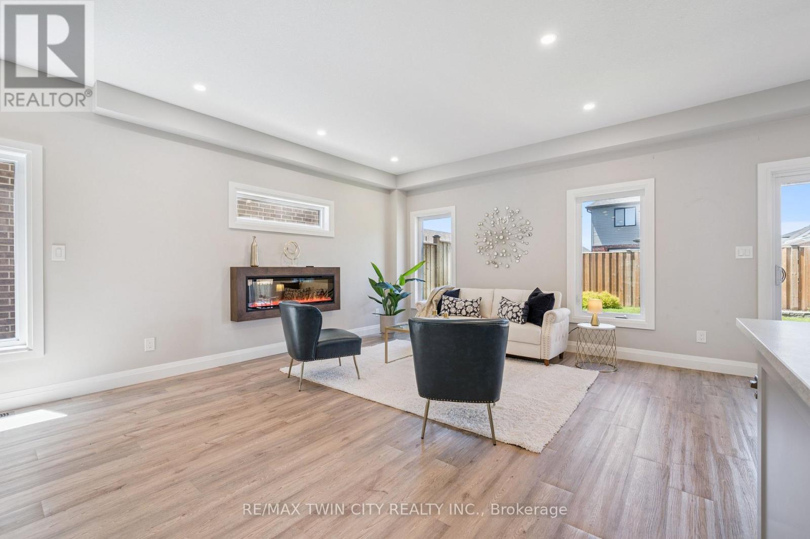 207 Timber Trail Road, Wellesley, Ontario  N3B 0E4 - Photo 7 - X13236836